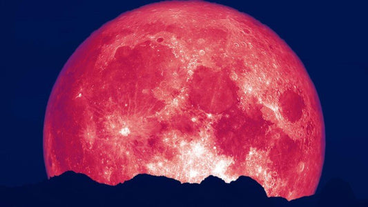 The Spiritual Significance of the Strawberry Moon: Abundance, Love, and Transformation